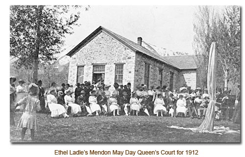Mendon May Day Queen's Court for Ethel Taylor in 1912.
